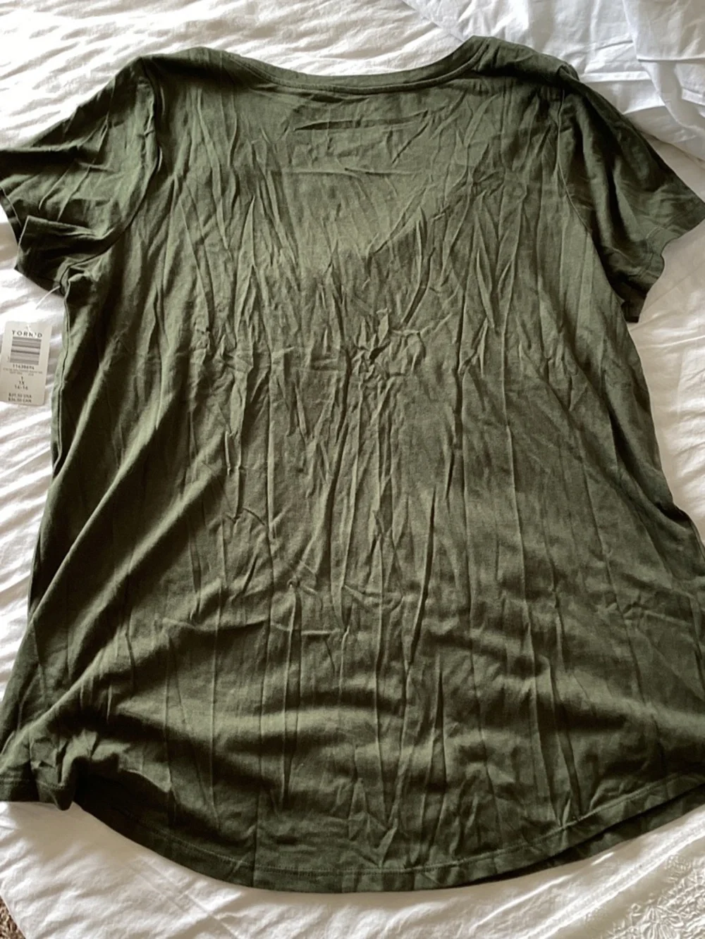 torrid Olive Green V-Neck Short Sleeve Tee - Picture 3 of 3